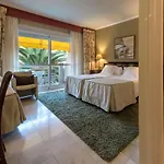 Atlantico Hotel